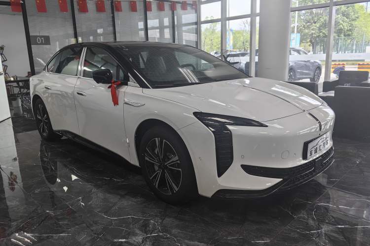 Used Hongqi EH7 2025 690 Smart Selection Edition Exterior 2