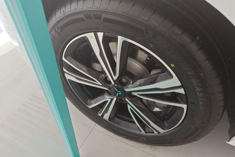 Used Hongqi EH7 2025 600 Smart Selection Edition Exterior 4