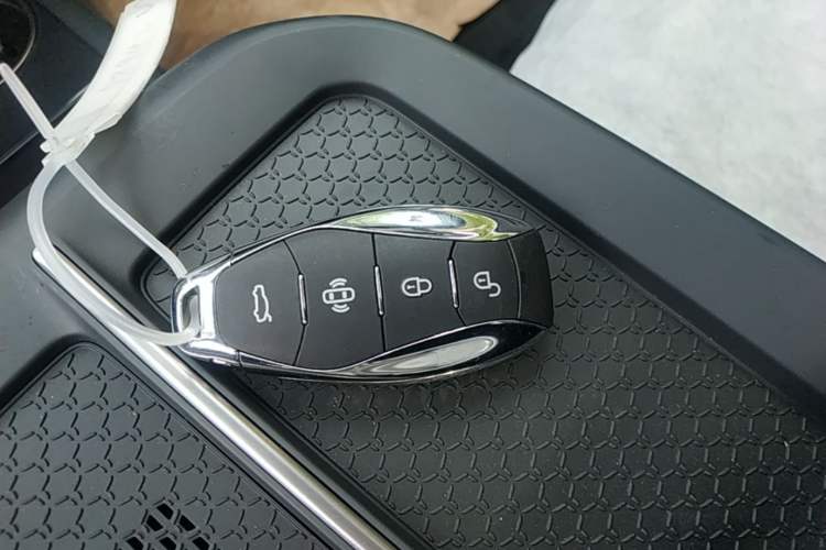 Used Hongqi EH7 2025 600 Smart Selection Edition Interior 1