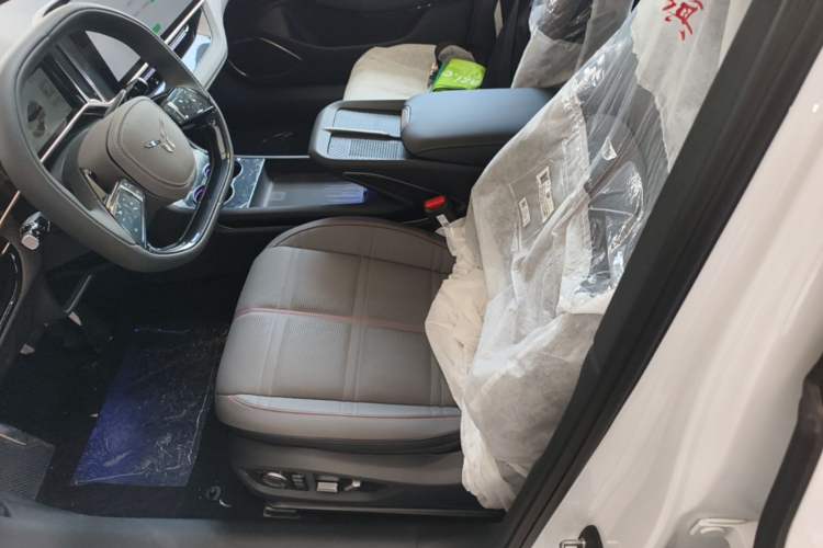 Used Hongqi EH7 2025 690 Smart Selection Edition Left Front Seat