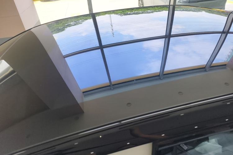 Used Hongqi EH7 2025 690 Smart Selection Edition Roof