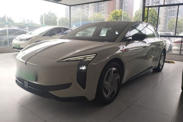 Used Hongqi EH7 2025 690 Smart Selection Edition