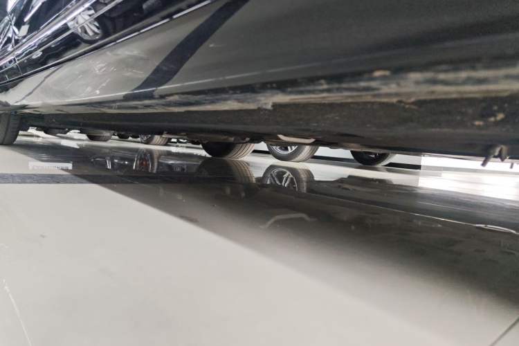 Used Hongqi Guoya 2024 3.0T V6 Version Chassis Front Right