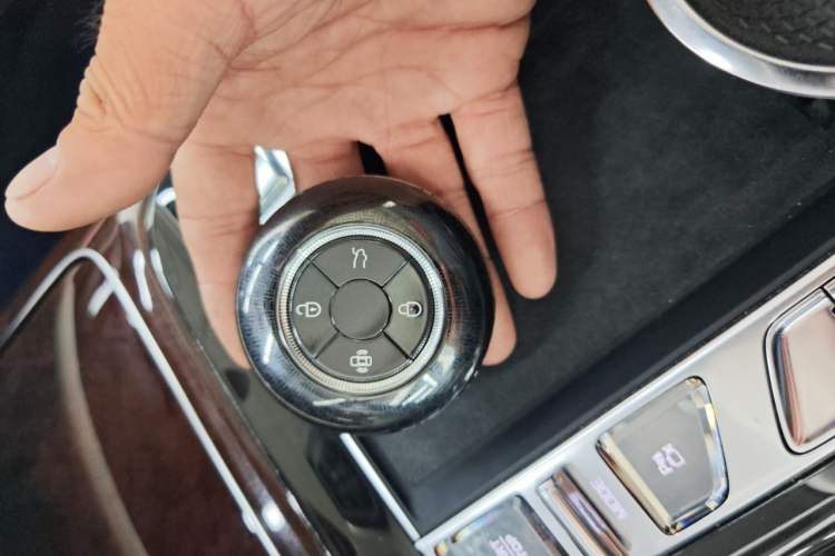 Used Hongqi Guoya 2024 3.0T V6 Version Vehicle Key