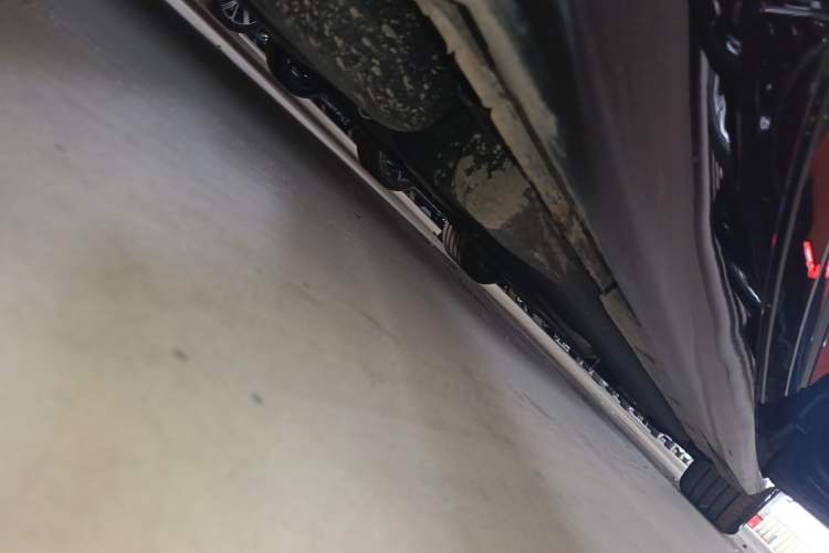 Used Hongqi Guoya 2024 3.0T V6 Version Chassis Rear Right