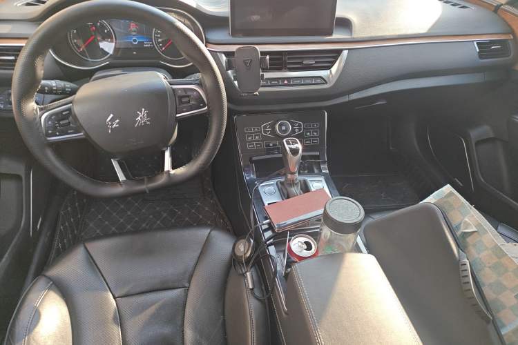Used Hongqi H5 2018 30TD Smart Connect Enjoy Edition Center Console