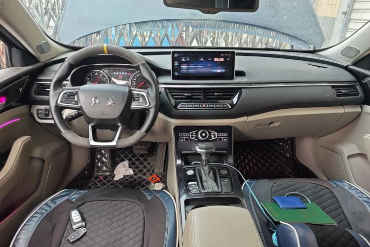 Used Hongqi H5 2018 30TD Smart Connect Dynamic Edition Center Console