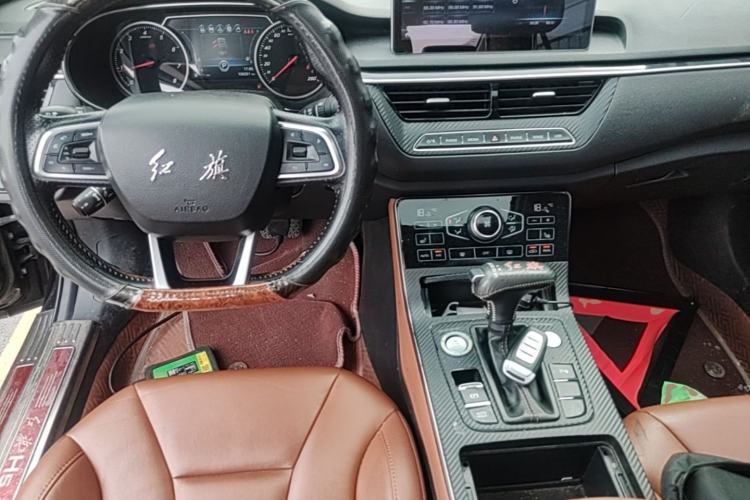 Used Hongqi H5 2018 30TD Smart Connect Dynamic Edition Center Console