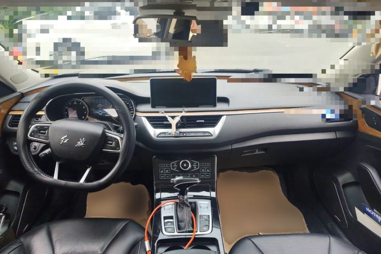 Used Hongqi H5 2018 30TD Smart Connect Dynamic Edition Center Console