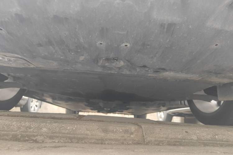 Used Hongqi H5 2018 30TD Smart Connect Dynamic Edition Chassis Front