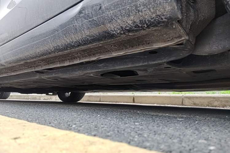 Used Hongqi H5 2018 30TD Smart Connect Dynamic Edition Chassis Rear Left