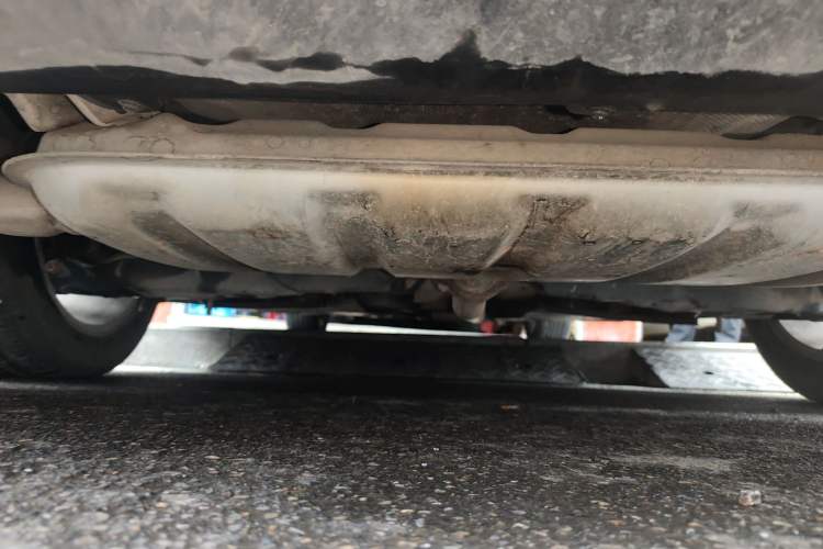 Used Hongqi H5 2018 30TD Dynamic Edition Chassis Rear
