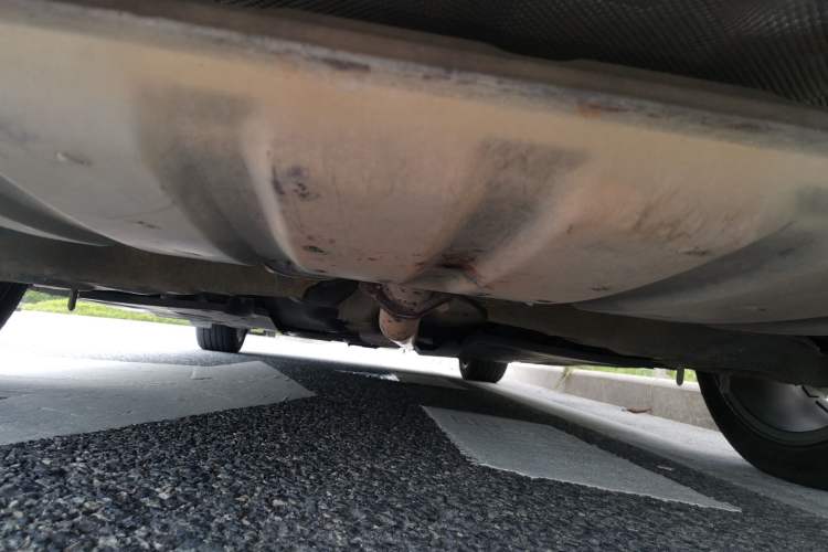 Used Hongqi H5 2018 30TD Smart Connect Dynamic Edition Chassis Rear