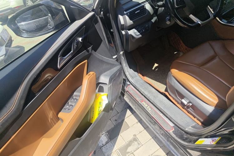 Used Hongqi H5 2018 30TD Smart Connect Dynamic Edition Driver Seat