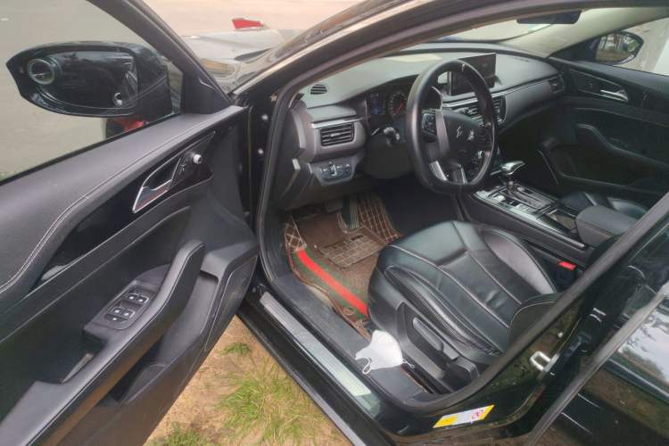 Used Hongqi H5 2018 30TD Dynamic Edition Driver Seat