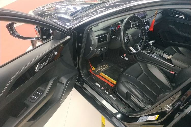 Used Hongqi H5 2018 30TD Dynamic Edition Driver Seat