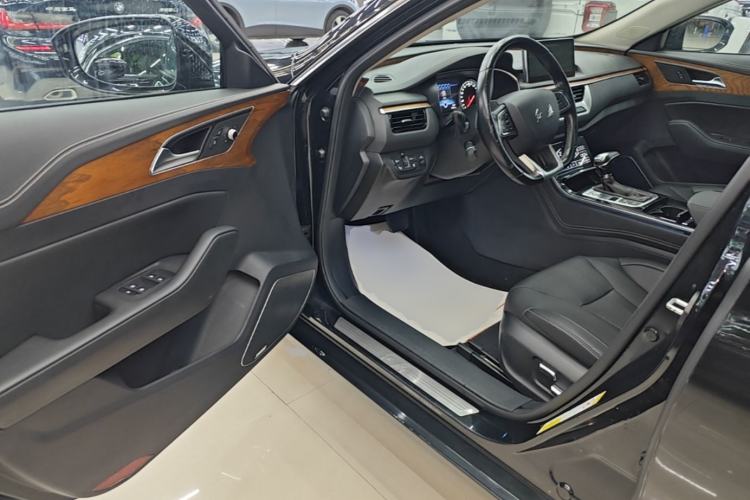 Used Hongqi H5 2018 30TD Smart Connect Dynamic Edition Driver Seat