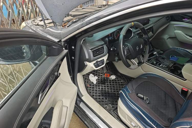 Used Hongqi H5 2018 30TD Smart Connect Dynamic Edition Driver Seat