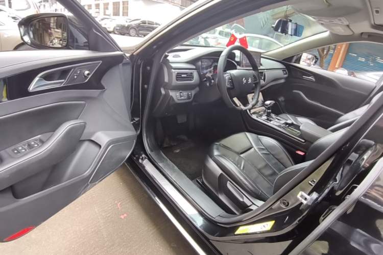 Used Hongqi H5 2018 30TD Dynamic Edition Driver Seat