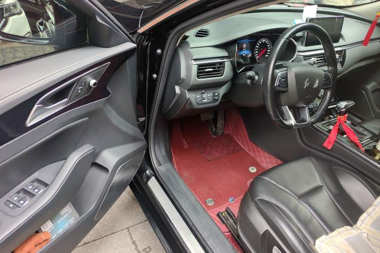 Used Hongqi H5 2018 30TD Dynamic Edition Driver Seat
