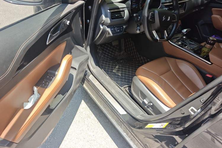 Used Hongqi H5 2018 30TD Smart Connect Dynamic Edition Driver Seat