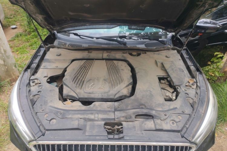 Used Hongqi H5 2018 30TD Dynamic Edition Engine Bay
