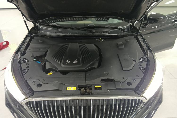 Used Hongqi H5 2018 30TD Dynamic Edition Engine Bay