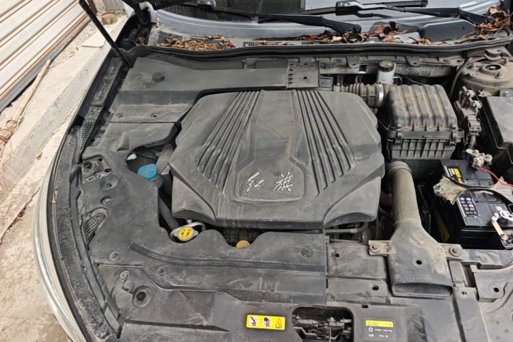 Used Hongqi H5 2018 30TD Smart Connect Dynamic Edition Engine Bay Right