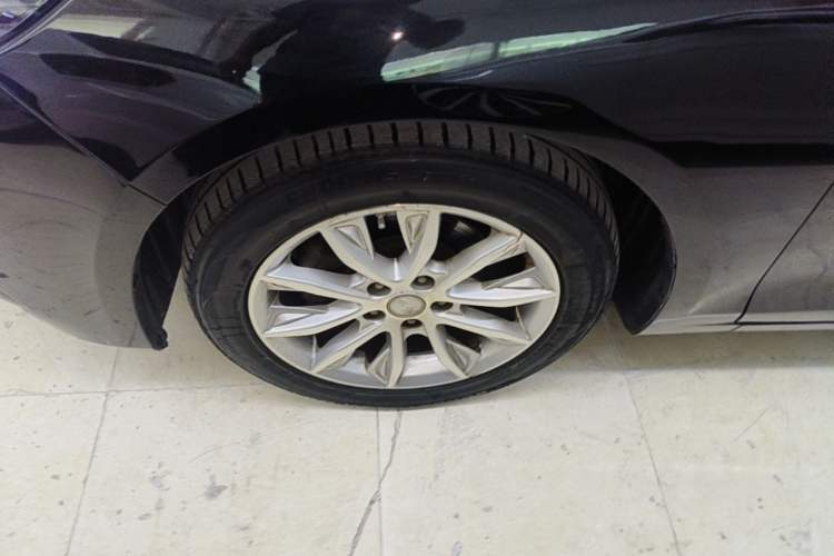 Used Hongqi H5 2018 30TD Dynamic Edition Exterior 4