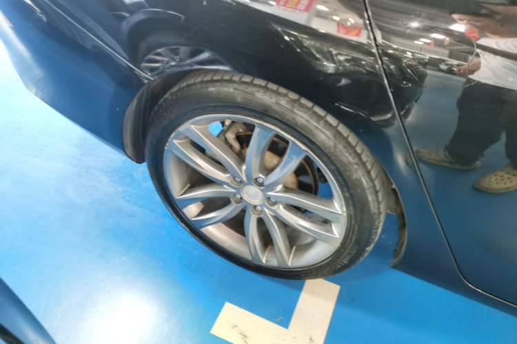 Used Hongqi H5 2018 30TD Smart Connect Enjoy Edition Exterior 8