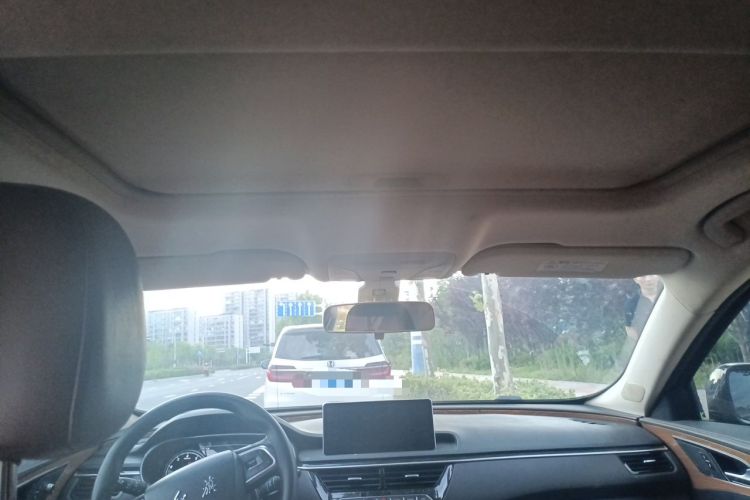 Used Hongqi H5 2018 30TD Dynamic Edition Headliner