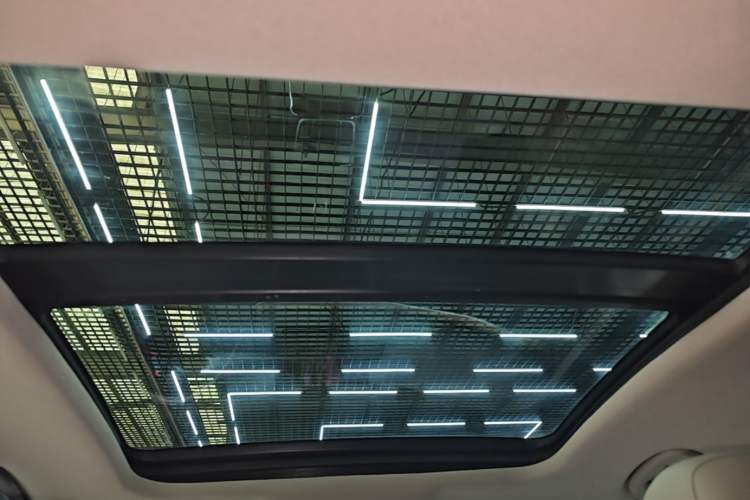 Used Hongqi H5 2018 30TD Smart Connective Dynamic 60th Anniversary Edition Headliner