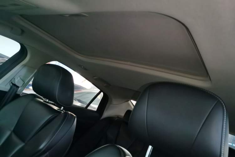 Used Hongqi H5 2018 30TD Smart Connect Enjoy Edition Headliner