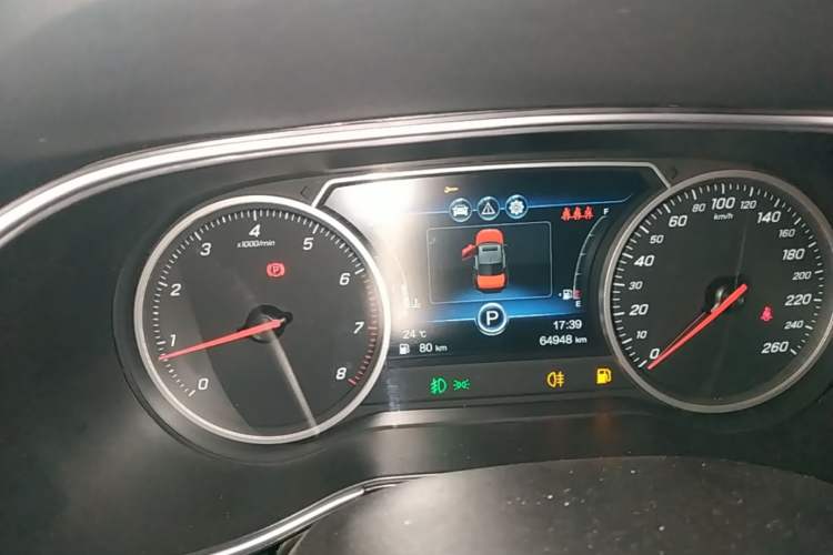 Used Hongqi H5 2018 30TD Smart Connect Dynamic Edition Instrument Cluster