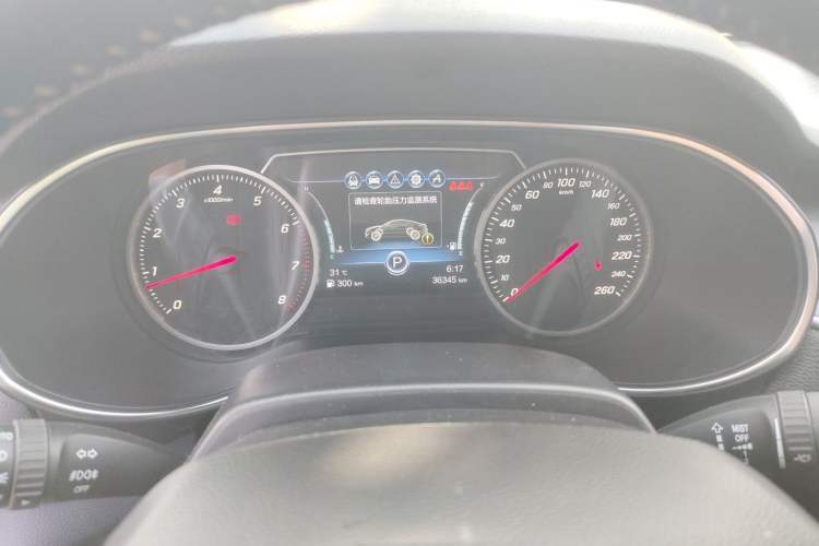 Used Hongqi H5 2018 30TD Smart Connect Dynamic Edition Instrument Cluster