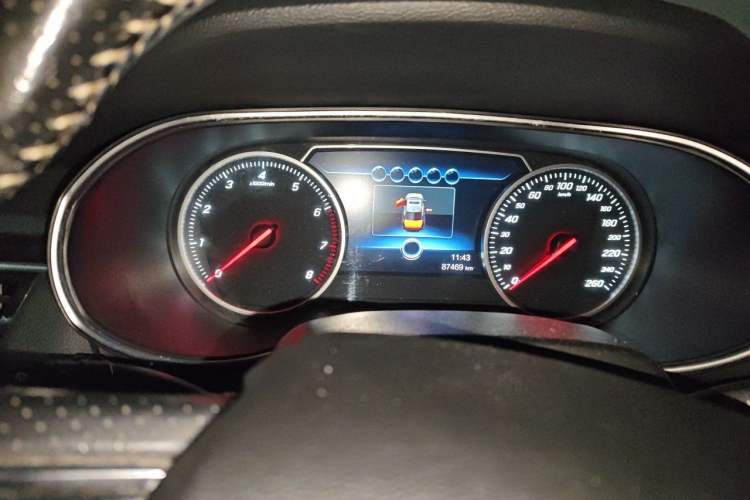 Used Hongqi H5 2018 30TD Smart Connect Dynamic Edition Instrument Cluster