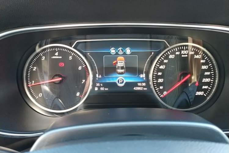 Used Hongqi H5 2018 30TD Dynamic Edition Instrument Cluster