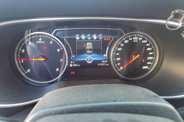 Used Hongqi H5 2018 30TD Smart Connect Dynamic Edition Instrument Cluster