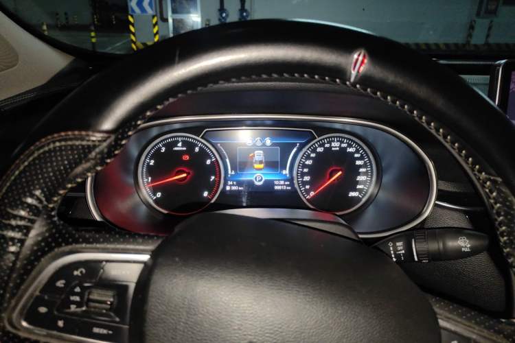 Used Hongqi H5 2018 30TD Dynamic Edition Instrument Cluster