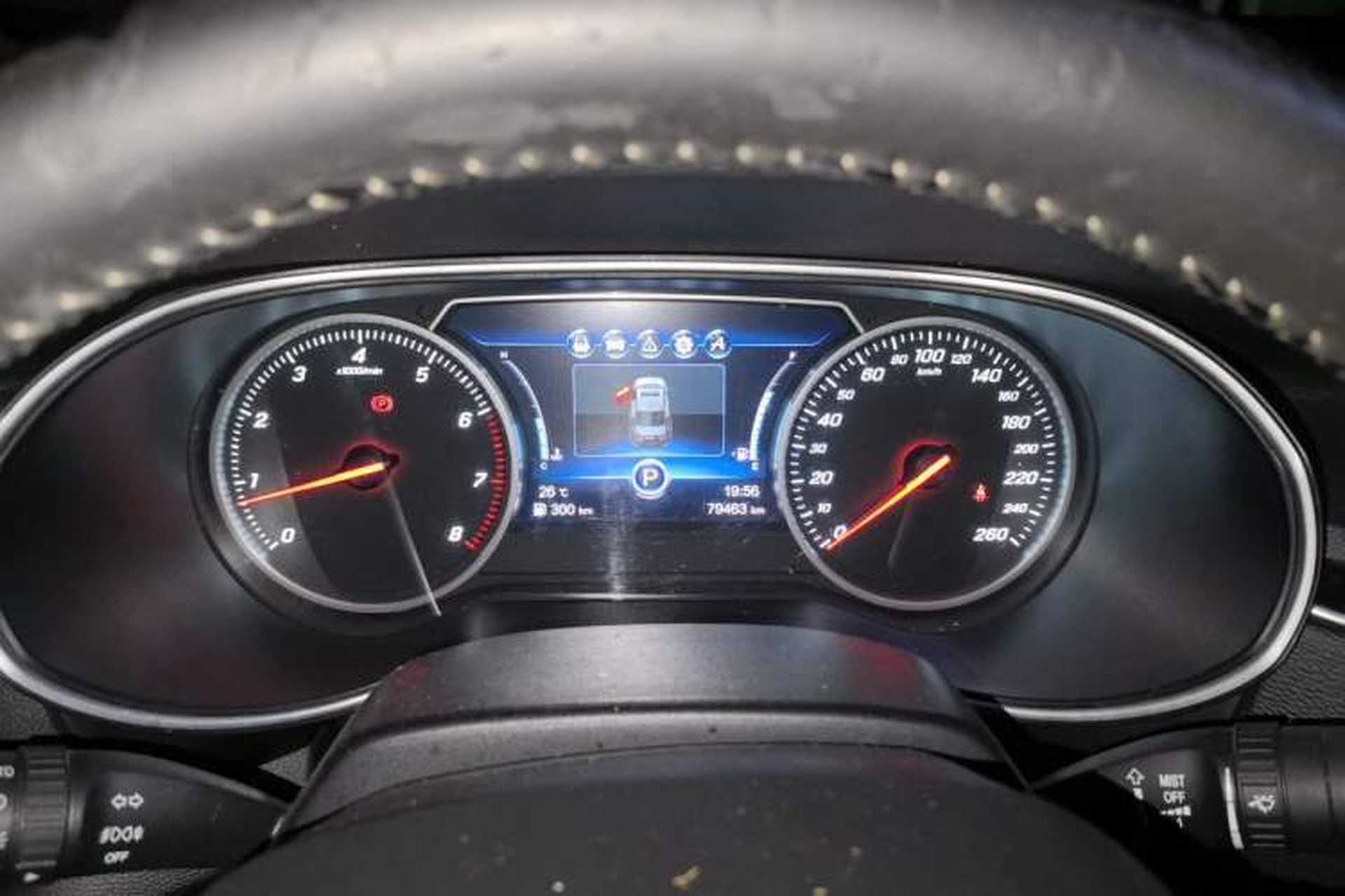 Used Hongqi H5 2018 30TD Smart Connect Dynamic Edition Instrument Cluster