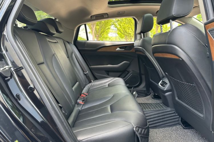 Used Hongqi H5 2018 30TD Smart Connective Dynamic 60th Anniversary Edition Interior 1