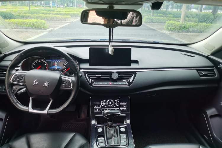 Used Hongqi H5 2018 30TD Smart Connect Enjoy Edition Interior 1