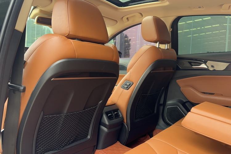 Used Hongqi H5 2018 30TD Smart Connect Dynamic Edition Interior 11