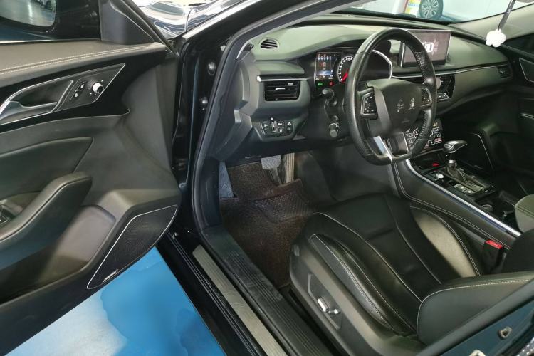 Used Hongqi H5 2018 30TD Smart Connect Enjoy Edition Interior 3