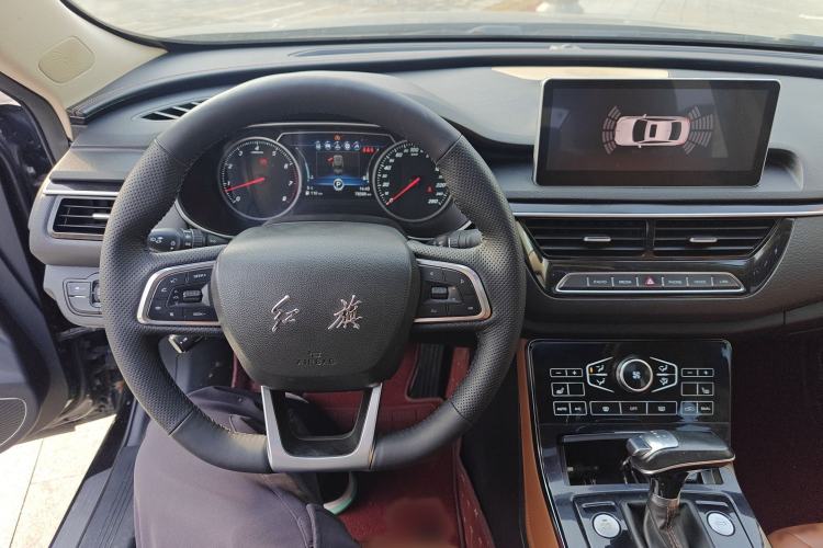 Used Hongqi H5 2018 30TD Smart Connect Dynamic Edition Interior 3