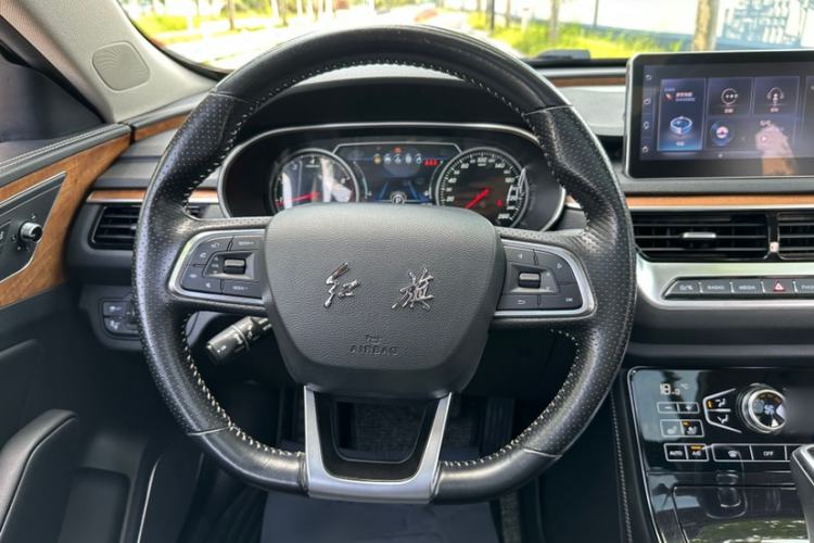 Used Hongqi H5 2018 30TD Smart Connective Dynamic 60th Anniversary Edition Interior 7