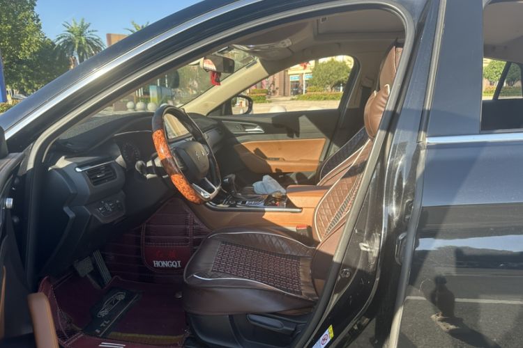 Used Hongqi H5 2018 30TD Dynamic Edition Interior 7