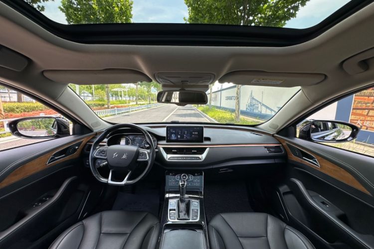 Used Hongqi H5 2018 30TD Smart Connective Dynamic 60th Anniversary Edition Interior 9
