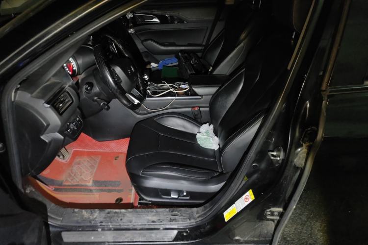Used Hongqi H5 2018 30TD Smart Connect Dynamic Edition Left Front Seat