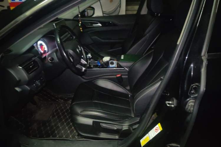 Used Hongqi H5 2018 30TD Dynamic Edition Left Front Seat